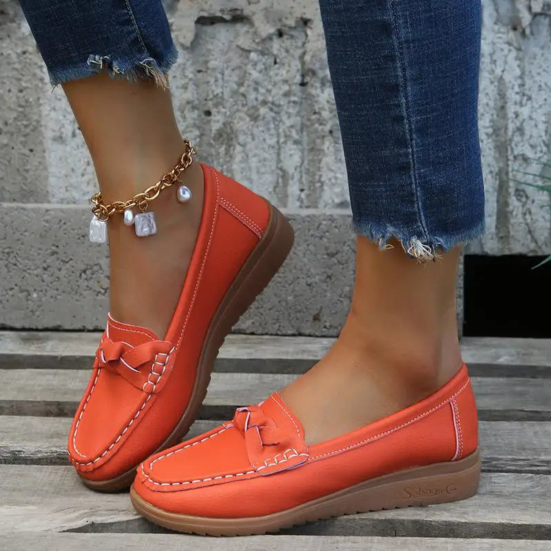 Women's Soft Leather Slip on Walking Loafers Shoes
